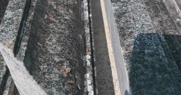 海东英国棕别墅线条