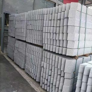 海东芝麻白树围石 树池
