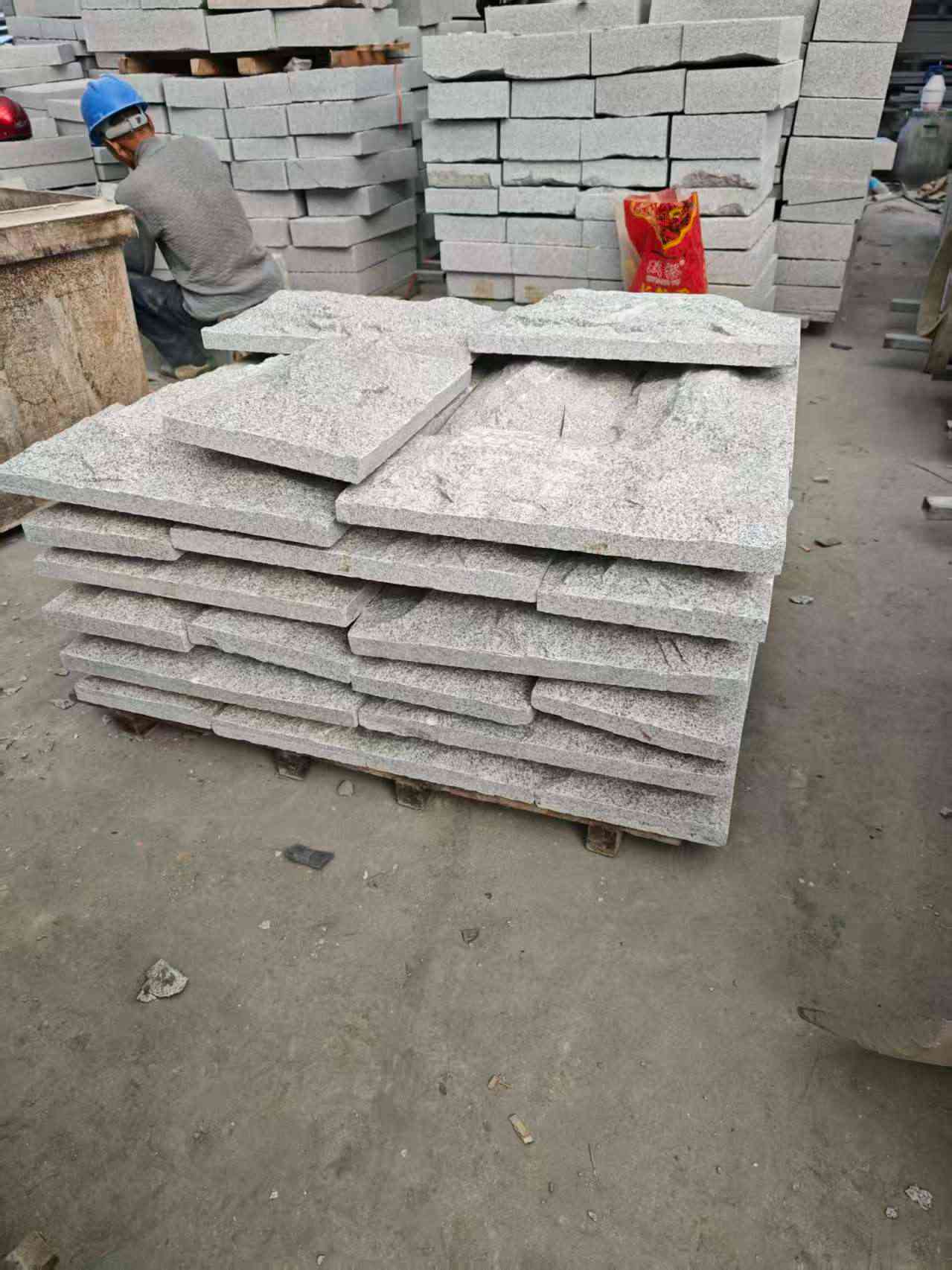 海东芝麻白蘑菇石，自然面